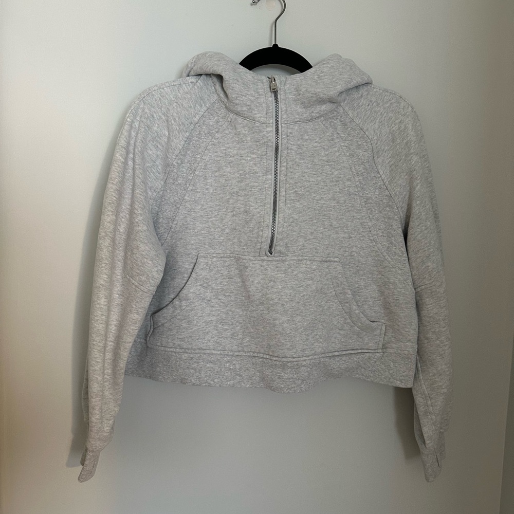 Gray lululemon cropped scuba quarter zip